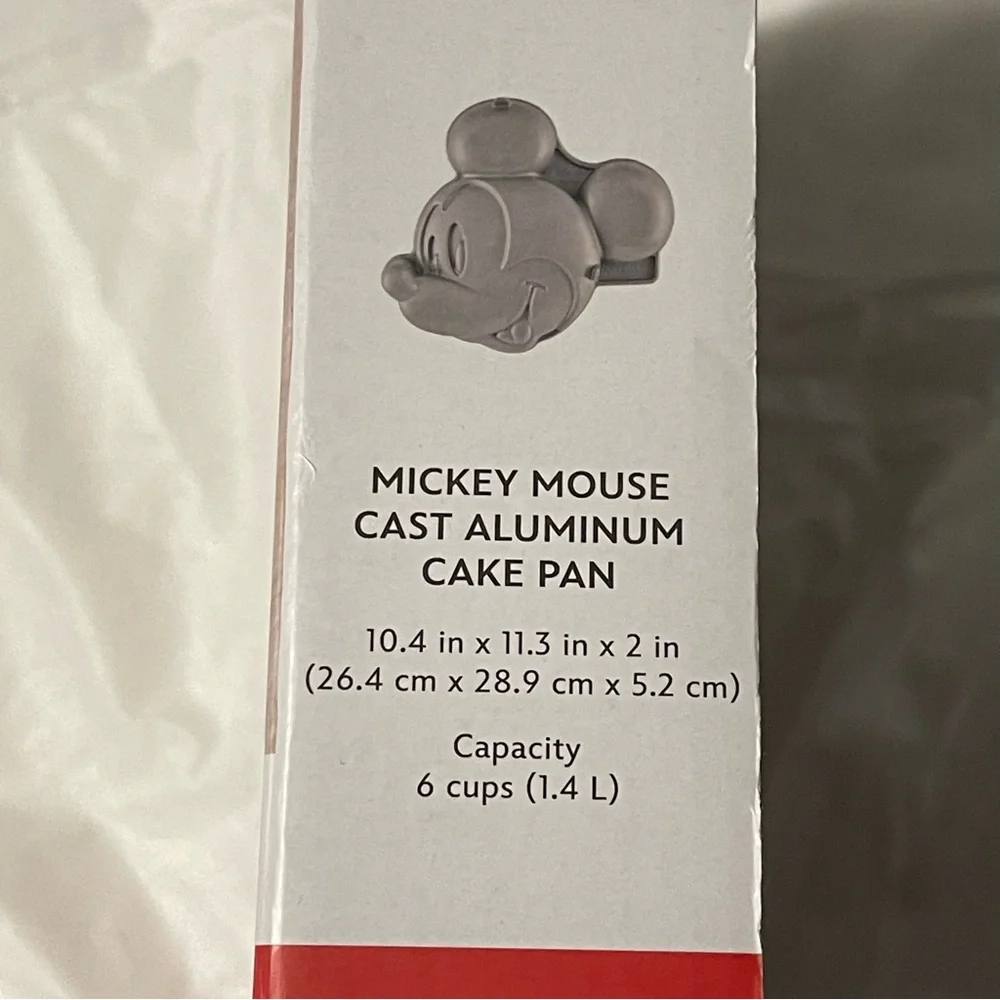 NIB Disney Mickey Mouse cast aluminum 3D cake pan Birthday Party baking